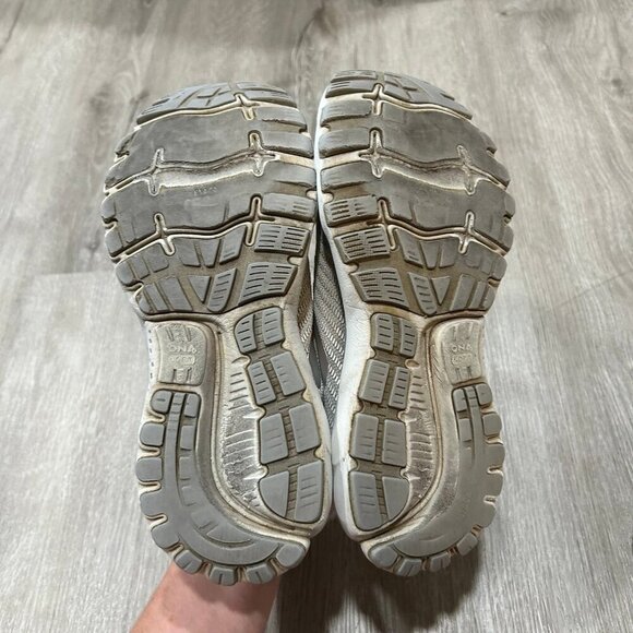 Brooks Women’s Ghost 12 Light Gray Running Shoes Size 7 - Picture 5 of 7